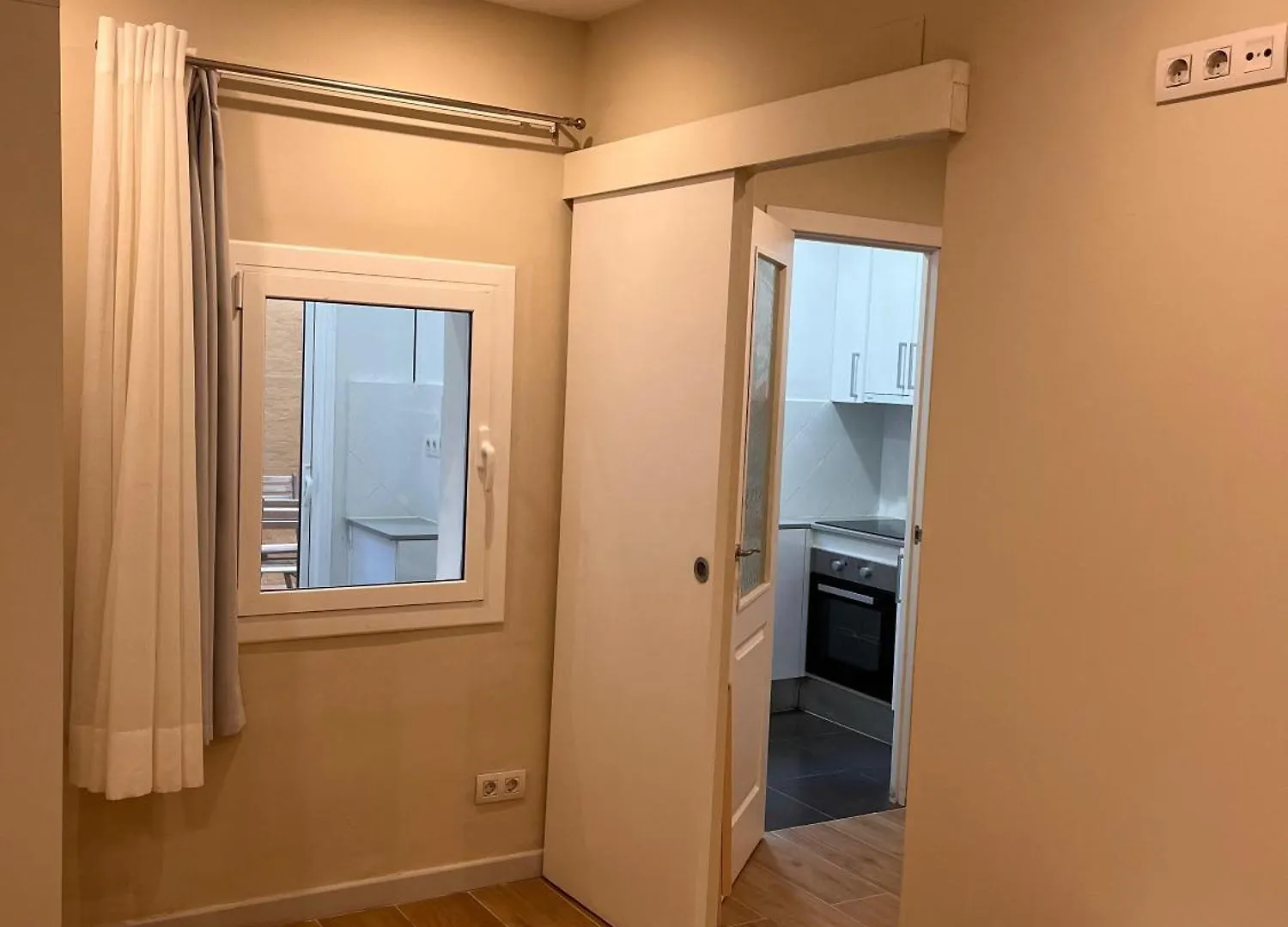 Mab1 - Apartamento A Pie De Calle Con Terraza Privada Barcelona